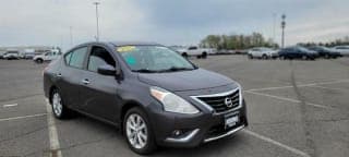 Nissan 2015 Versa