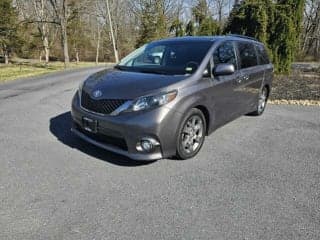 Toyota 2011 Sienna