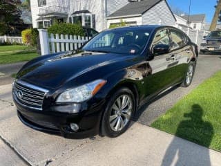 Infiniti 2014 Q70