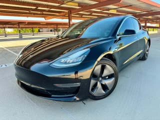 Tesla 2019 Model 3