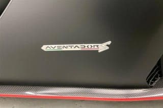 Lamborghini 2018 Aventador