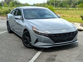 Hyundai 2022 Elantra