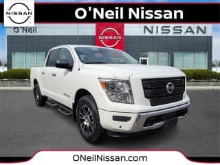 Nissan 2021 Titan