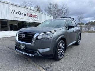 Nissan 2022 Pathfinder