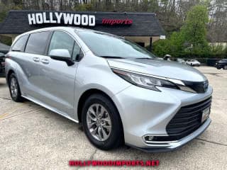 Toyota 2021 Sienna