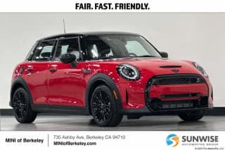 MINI 2023 Hardtop 4 Door