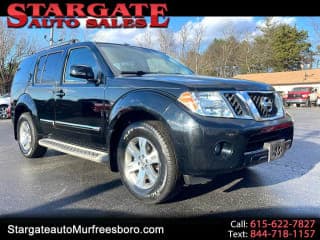 Nissan 2012 Pathfinder