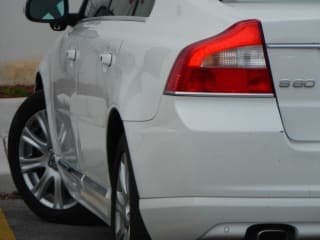 Volvo 2010 S80