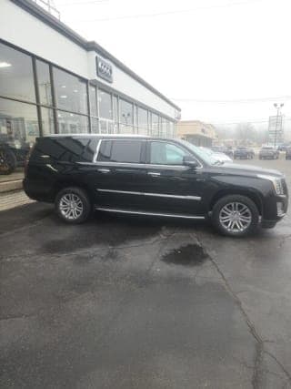 Cadillac 2018 Escalade ESV