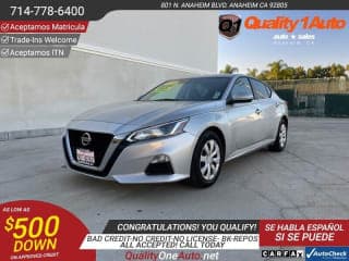 Nissan 2019 Altima