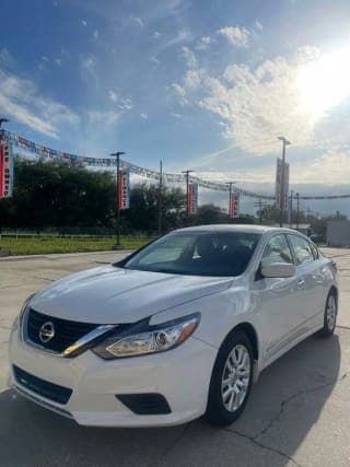 Nissan 2017 Altima