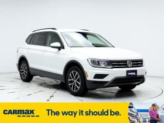 Volkswagen 2020 Tiguan