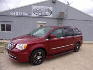 Chrysler 2011 Town and Country