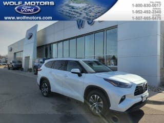 Toyota 2022 Highlander