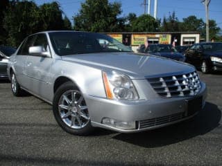 Cadillac 2011 DTS