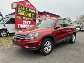 Volkswagen 2016 Tiguan