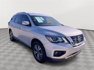 Nissan 2017 Pathfinder