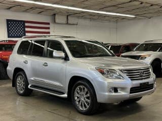 Lexus 2011 LX 570