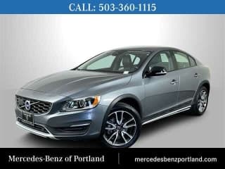 Volvo 2018 S60 Cross Country