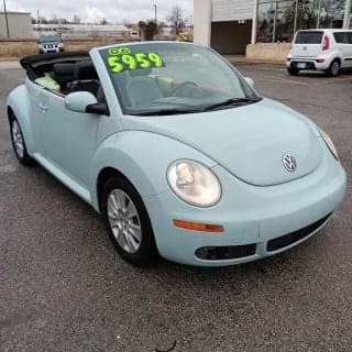 Volkswagen 2006 New Beetle