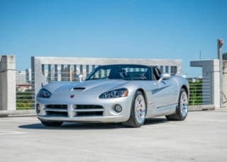 Dodge 2005 Viper