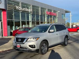 Nissan 2020 Pathfinder