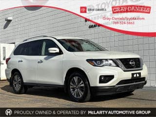 Nissan 2019 Pathfinder