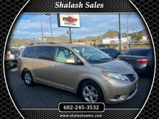 Toyota 2011 Sienna