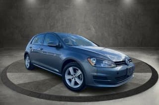 Volkswagen 2017 Golf