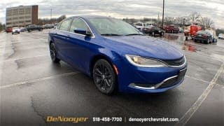 Chrysler 2017 200