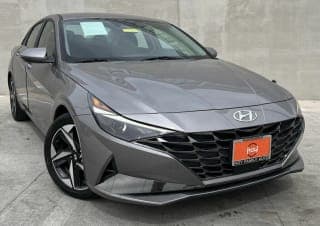 Hyundai 2022 Elantra