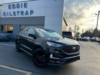 Ford 2022 Edge