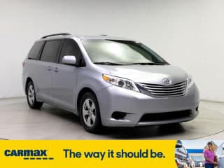 Toyota 2015 Sienna