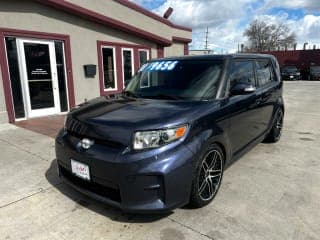 Scion 2011 xB