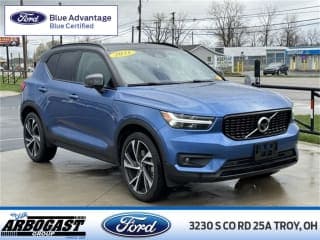 Volvo 2021 XC40