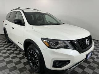 Nissan 2020 Pathfinder