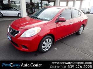 Nissan 2013 Versa