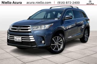 Toyota 2019 Highlander