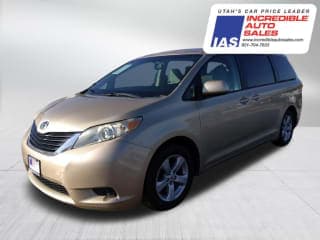 Toyota 2011 Sienna