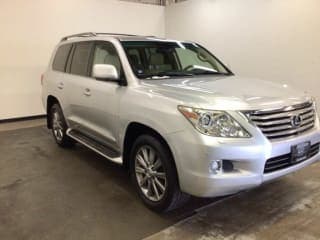 Lexus 2011 LX 570