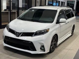 Toyota 2015 Sienna