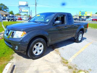 Nissan 2012 Frontier