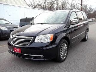 Chrysler 2011 Town and Country