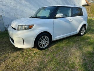 Scion 2012 xB