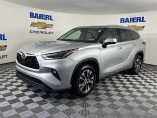 Toyota 2021 Highlander