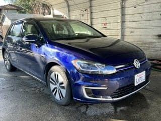 Volkswagen 2017 e-Golf
