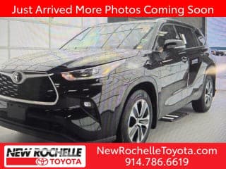 Toyota 2021 Highlander