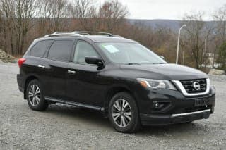 Nissan 2017 Pathfinder