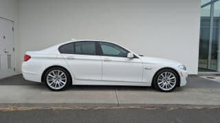 BMW 2011 5 Series