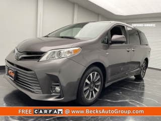 Toyota 2019 Sienna